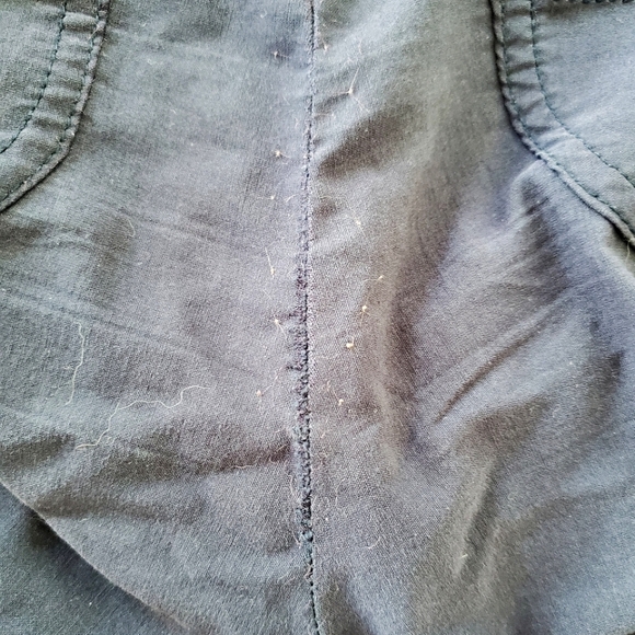 Lightweight Navy Capris - Picture 5 of 5